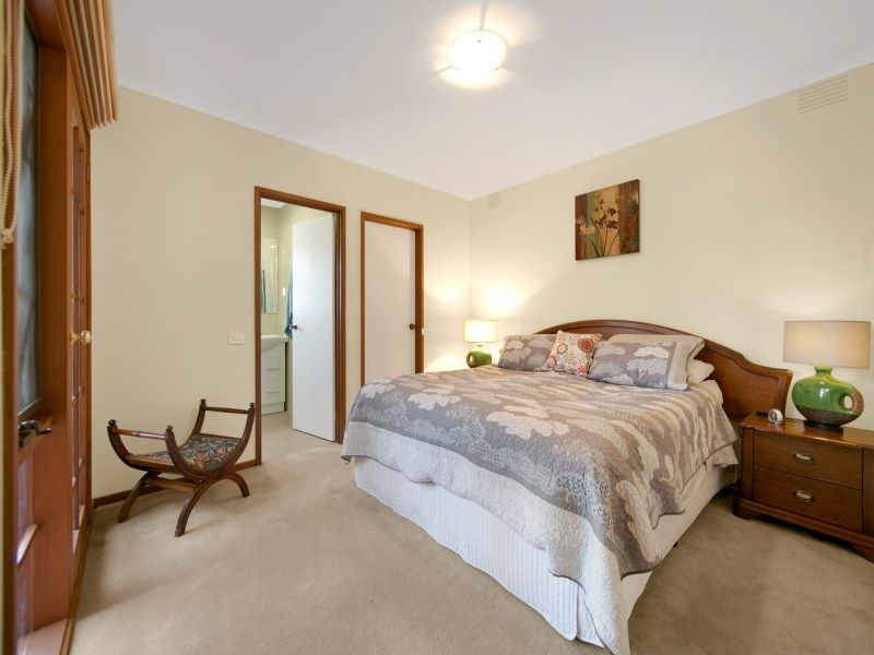 3 Elm Grove, Langwarrin VIC 3910