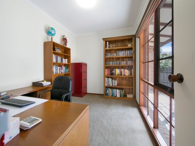 3 Elm Grove, Langwarrin VIC 3910