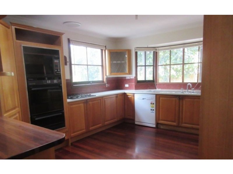 12 Edward Street, Langwarrin VIC 3910