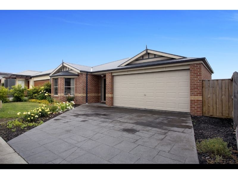 13 Tamara Circuit, Langwarrin VIC 3910
