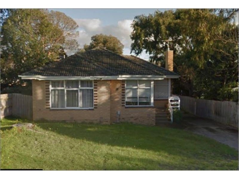 8 Netherbrae Road, Frankston VIC 3199