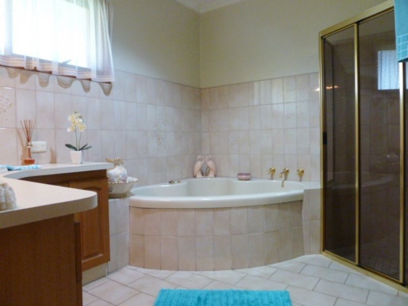 7 Jinchilla Avenue, Frankston South VIC 3199