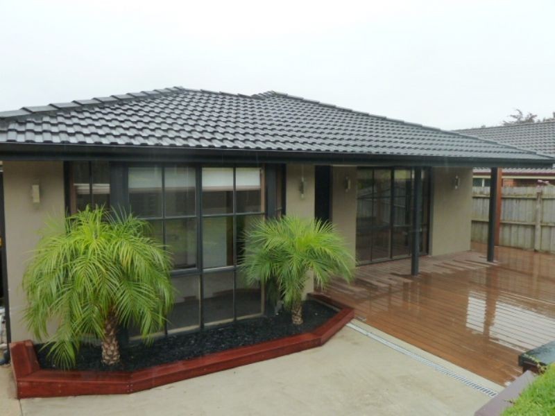 5 Impressa Close, Langwarrin VIC 3910
