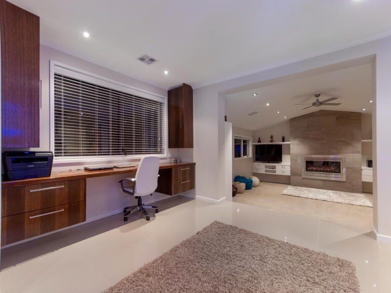 66 Mountain View Road, Mount Eliza VIC 3930