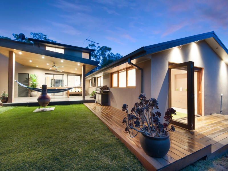 66 Mountain View Road, Mount Eliza VIC 3930