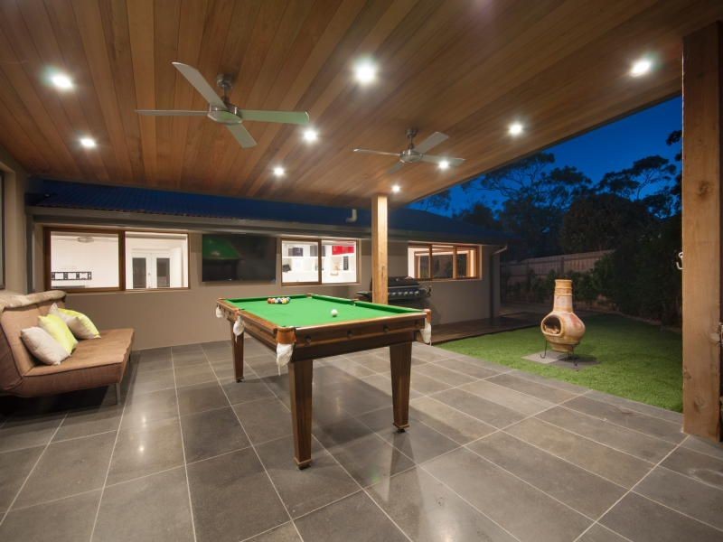 66 Mountain View Road, Mount Eliza VIC 3930