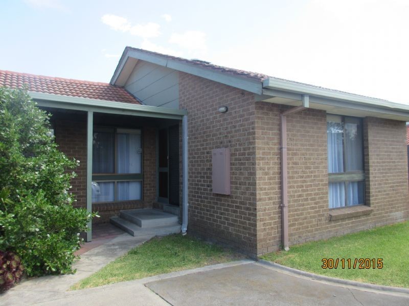 3/21 LEWIS, Frankston VIC 3199