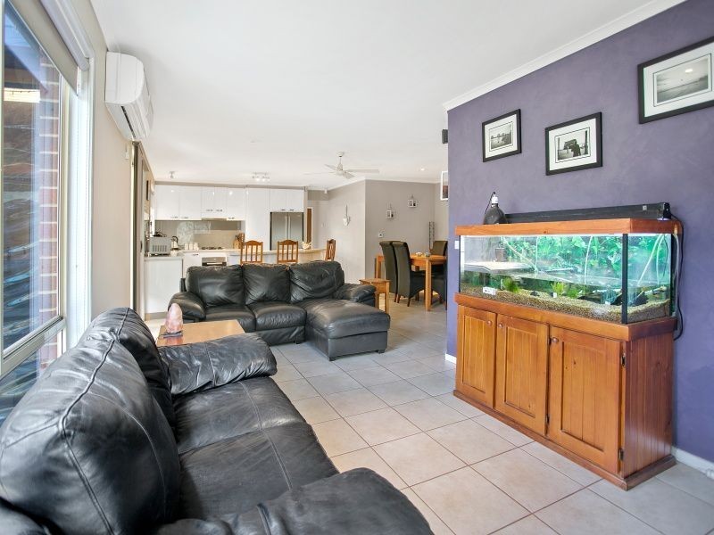 73 Gumnut Dve, Langwarrin VIC 3910