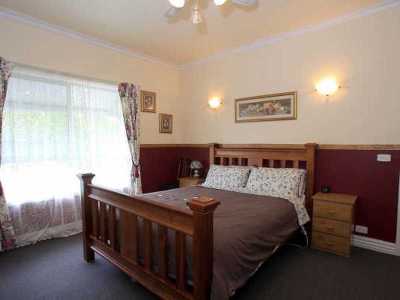 36 Haig Avenue, Monbulk VIC 3793