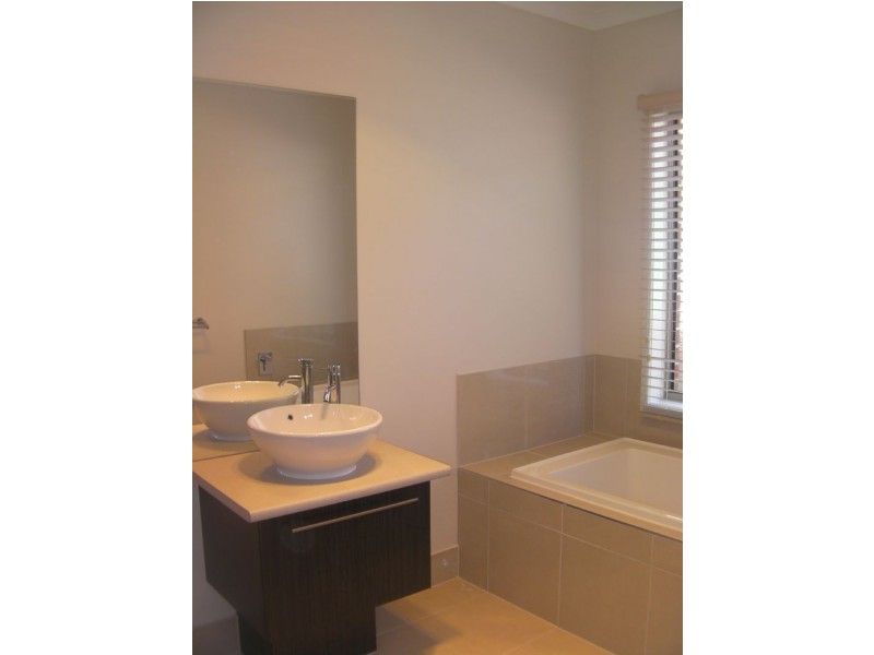 7 Paddys Place, South Morang VIC 3752