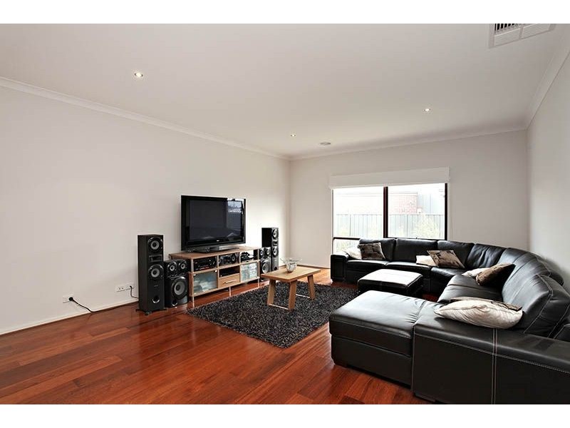 Mernda VIC 3754
