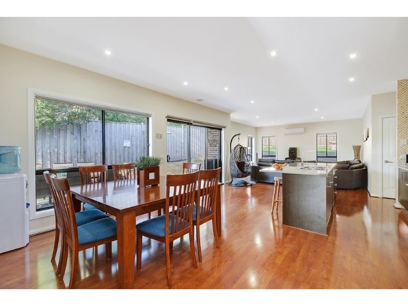 12 Bear Crescent,, Doreen VIC 3754