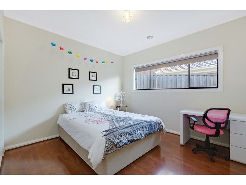 12 Bear Crescent,, Doreen VIC 3754