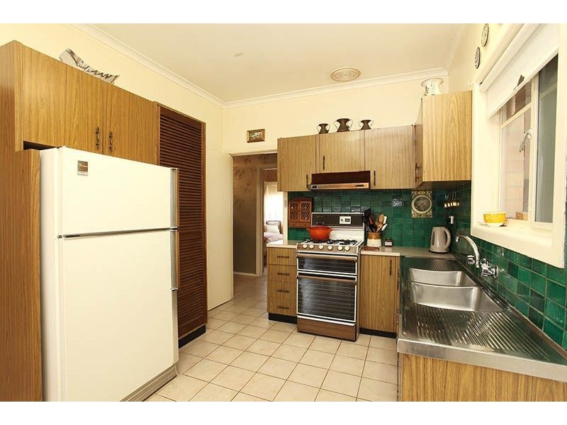 107 ALEXANDER AVENUE, Thomastown VIC 3074