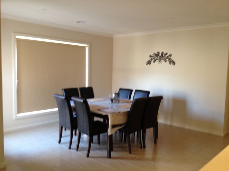 15 Jezwing Avenue, South Morang VIC 3752