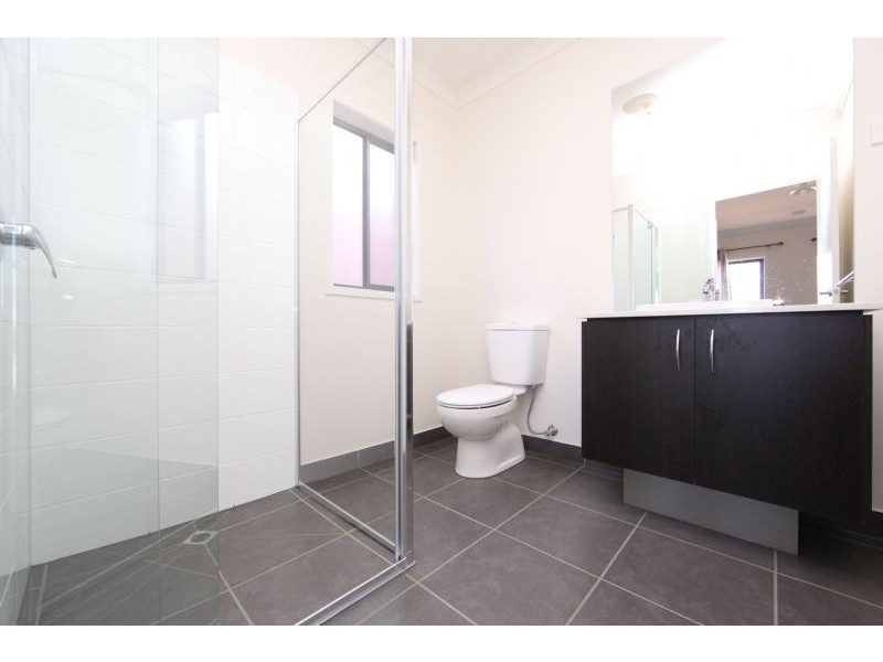 6 Mango Crescent, Mernda VIC 3754