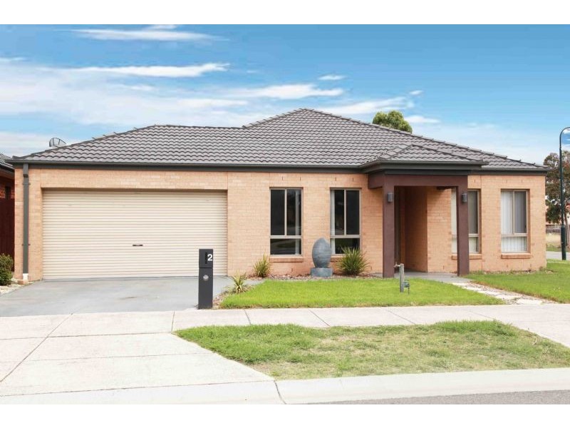 2 Kylemore Drive, South Morang VIC 3752
