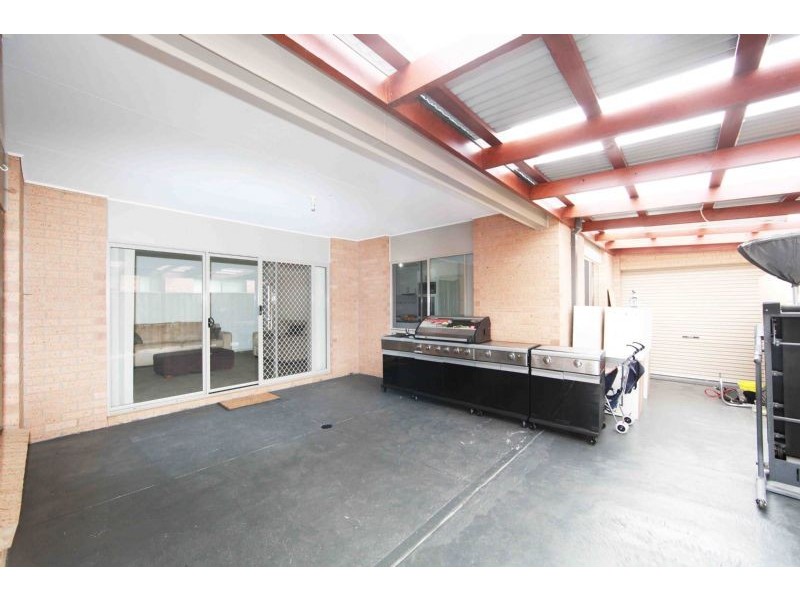 2 Kylemore Drive, South Morang VIC 3752