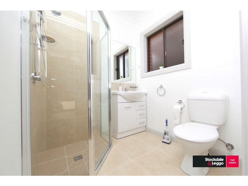 15 Tooradin Crescent, Doreen VIC 3754