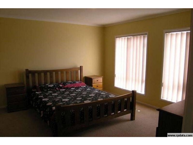 39 Highview Drive, South Morang VIC 3752