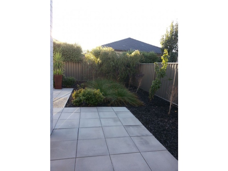 Mernda VIC 3754