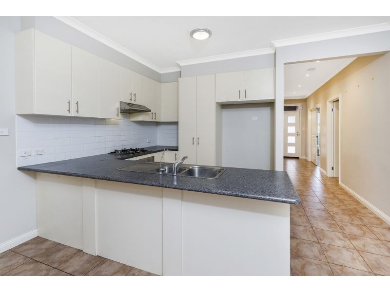 73 Vincent Drive, South Morang VIC 3752