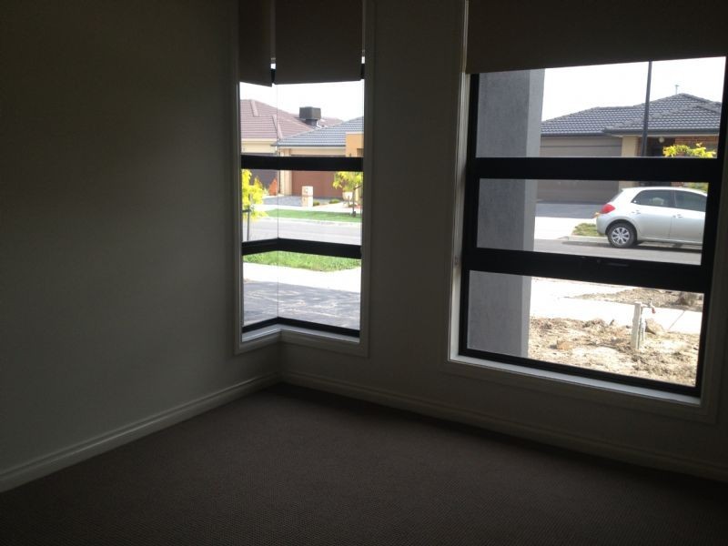 10 Grattan Street, South Morang VIC 3752