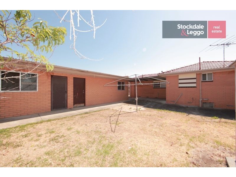 45 Mindoro Crescent, Lalor VIC 3075
