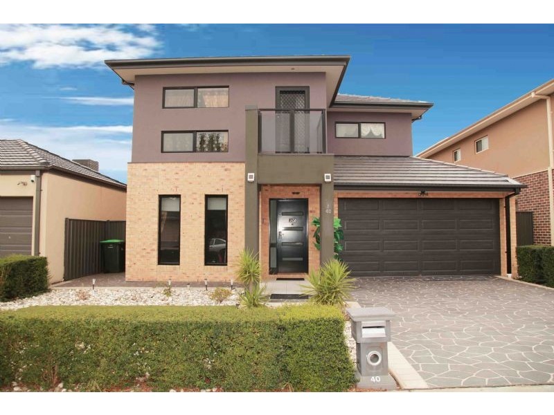 40 Le Page Run, South Morang VIC 3752