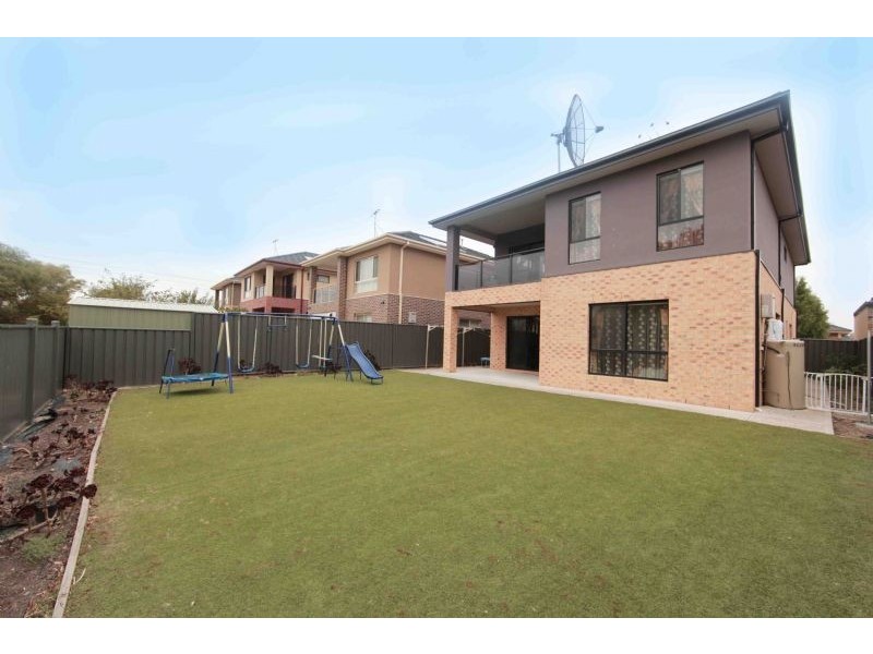 40 Le Page Run, South Morang VIC 3752