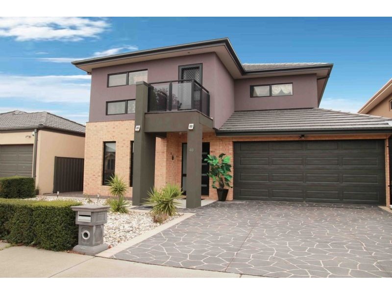 40 Le Page Run, South Morang VIC 3752
