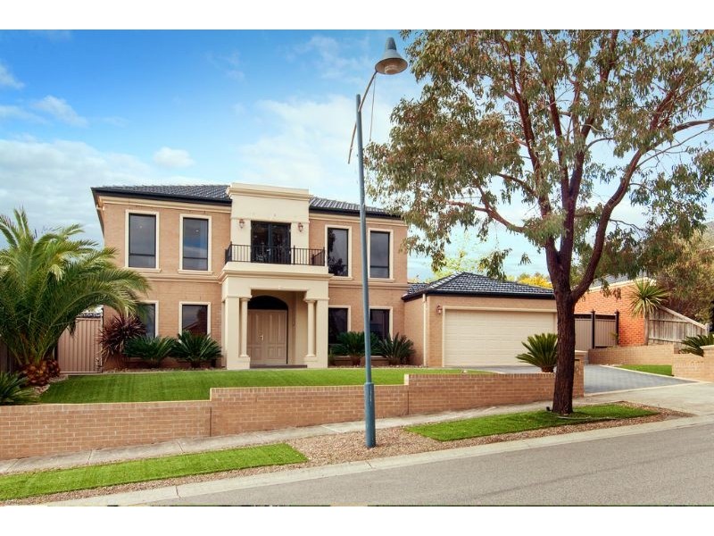 10 Berkley Rise, South Morang VIC 3752