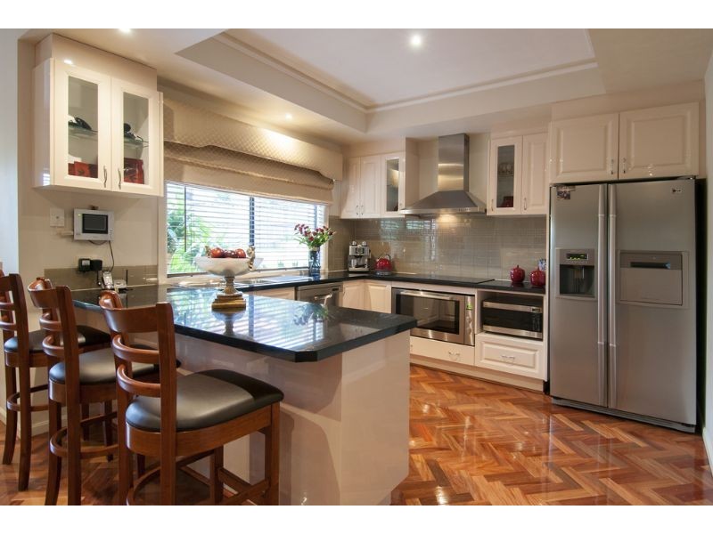 10 Berkley Rise, South Morang VIC 3752