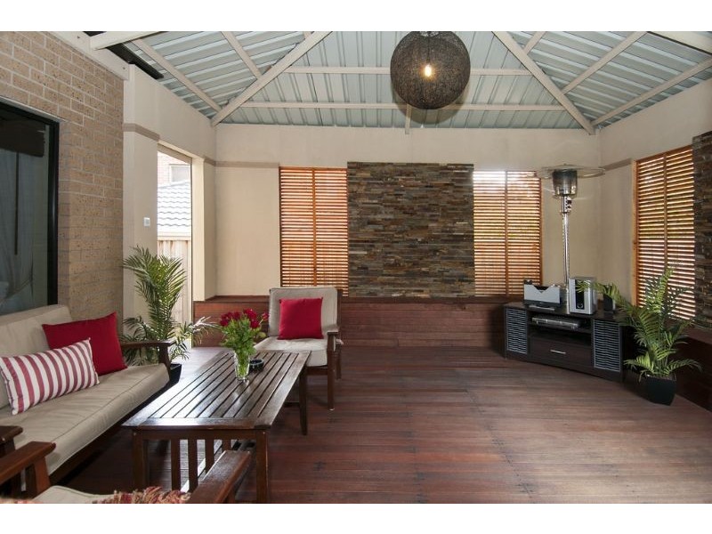 10 Berkley Rise, South Morang VIC 3752