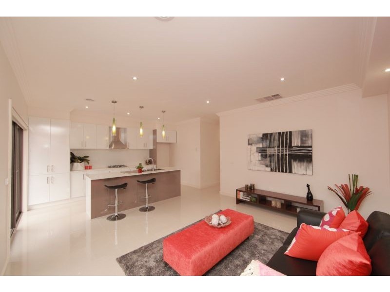 21 Snapdragon Street, South Morang VIC 3752