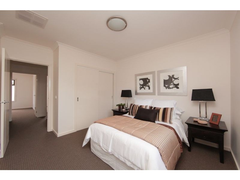 21 Snapdragon Street, South Morang VIC 3752