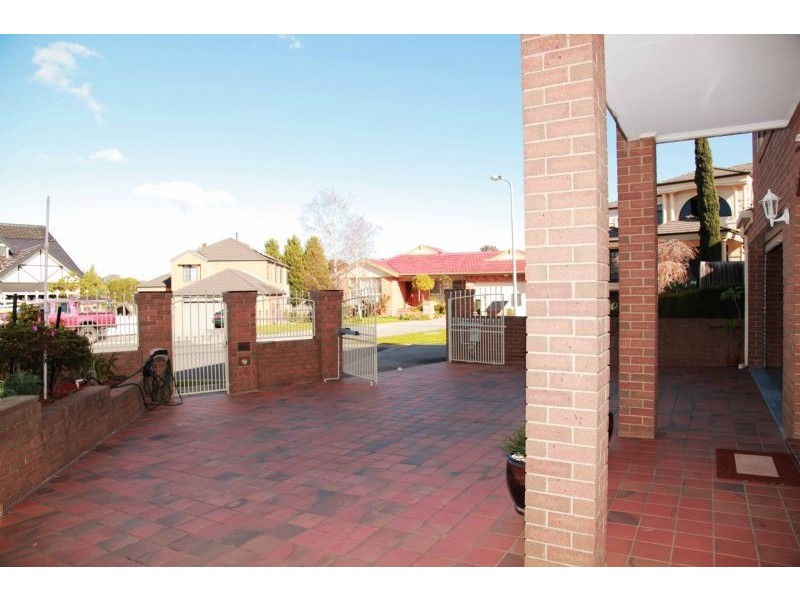 7 Cananga Court, Mill Park VIC 3082