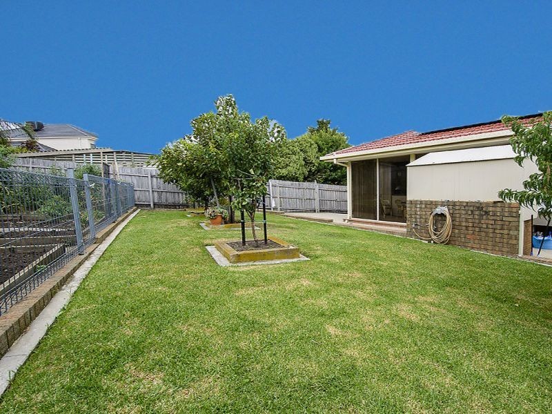 7 Cananga Court, Mill Park VIC 3082