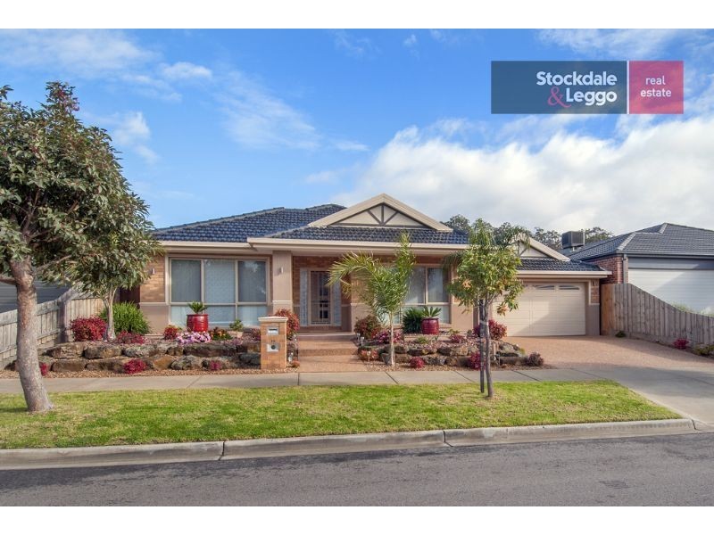 16 Gumleaf Avenue, Mernda VIC 3754