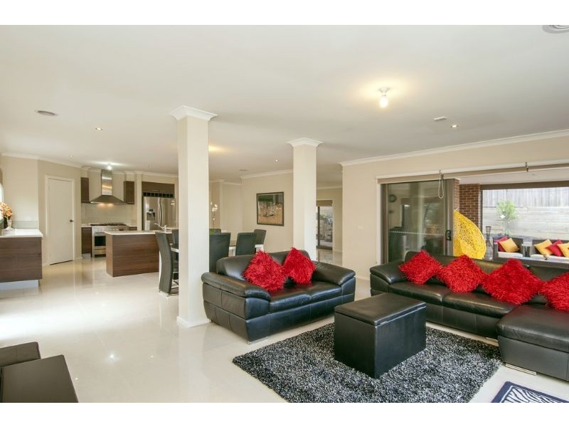 5 Lookout Rise, South Morang VIC 3752