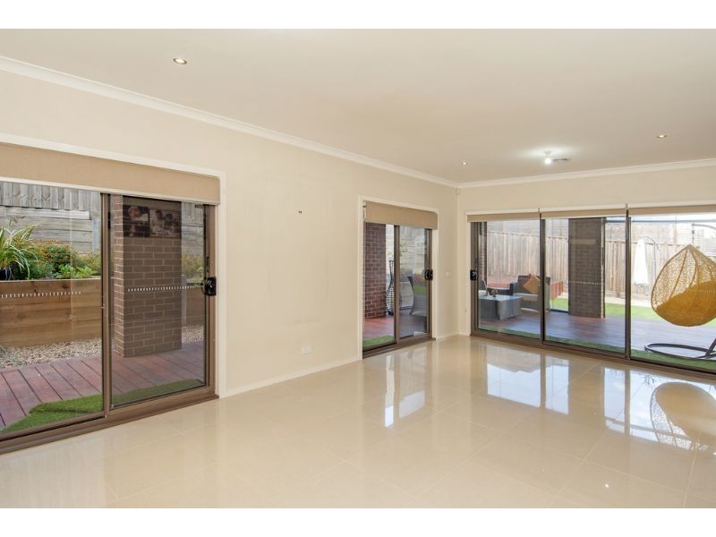 5 Lookout Rise, South Morang VIC 3752