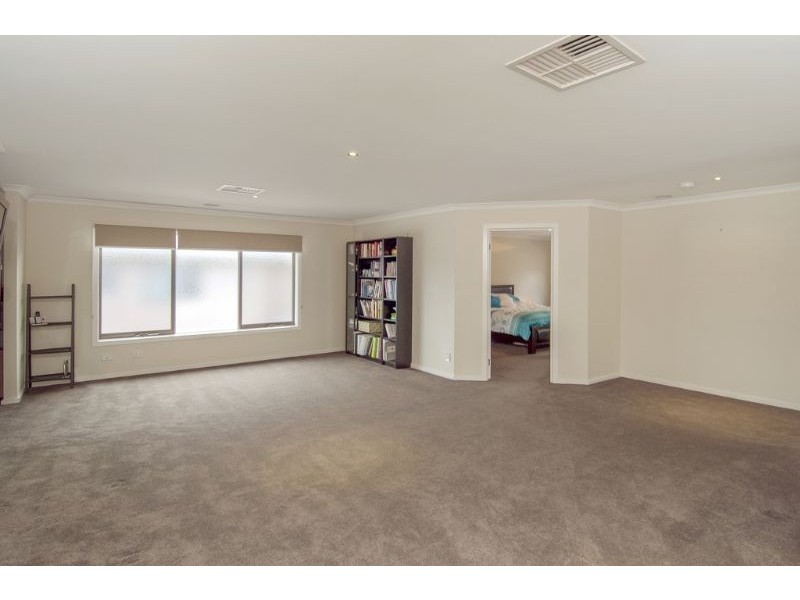 5 Lookout Rise, South Morang VIC 3752