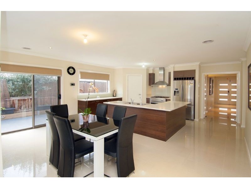 5 Lookout Rise, South Morang VIC 3752