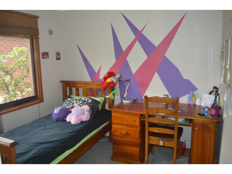 28 Mimosa Road, Mill Park VIC 3082