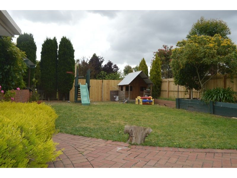 28 Mimosa Road, Mill Park VIC 3082