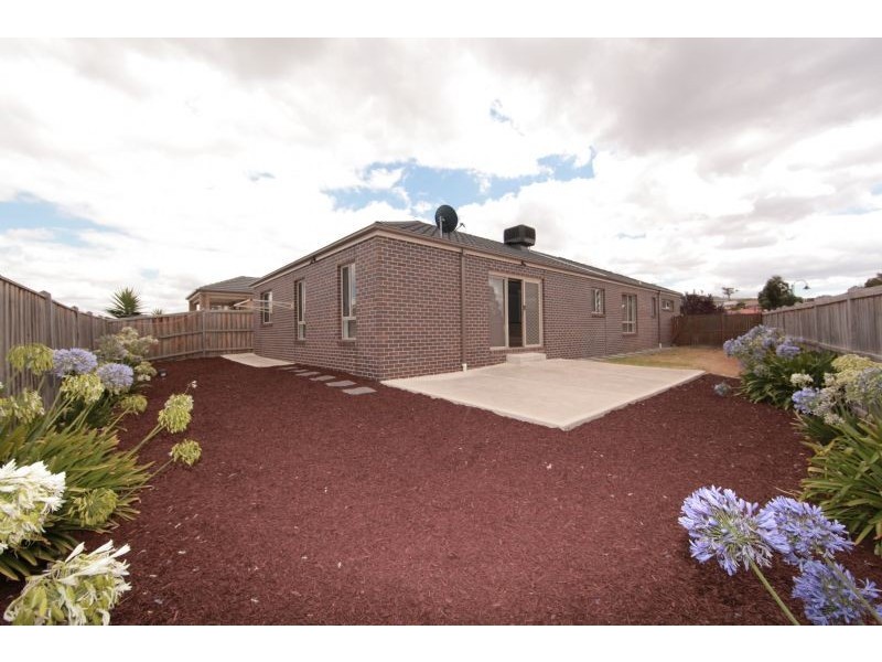 1 Cabarita Crescent, South Morang VIC 3752