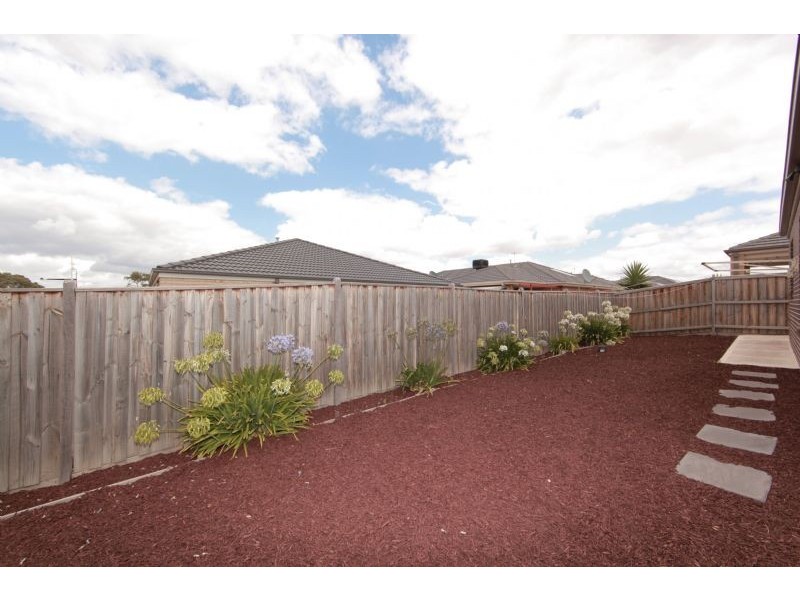 1 Cabarita Crescent, South Morang VIC 3752