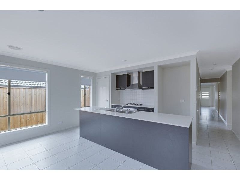 5 Watercolour Drive, Mernda VIC 3754