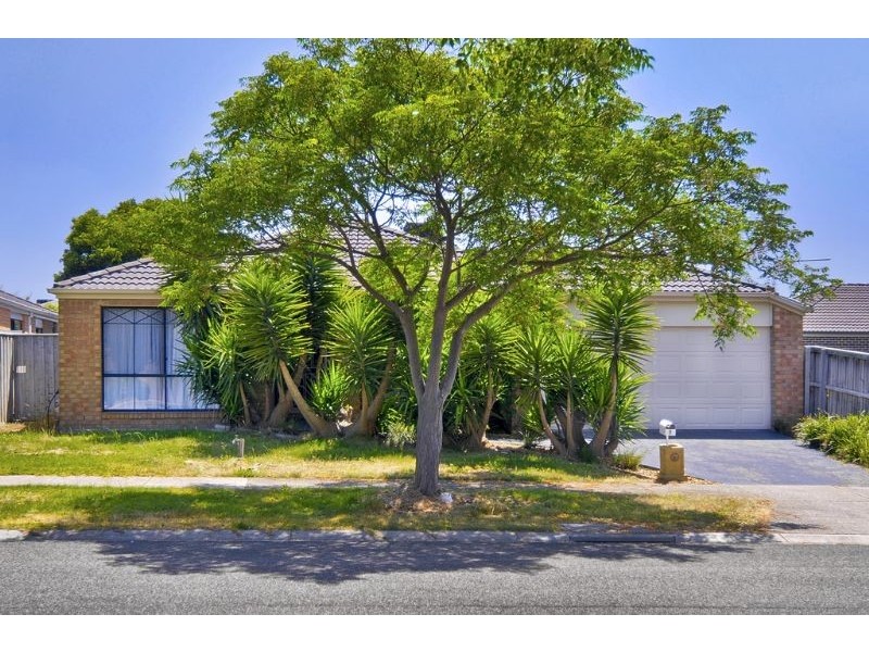 9 Stonecrop Crescent, South Morang VIC 3752