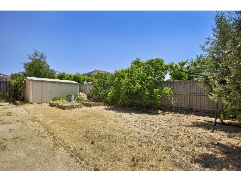 9 Stonecrop Crescent, South Morang VIC 3752